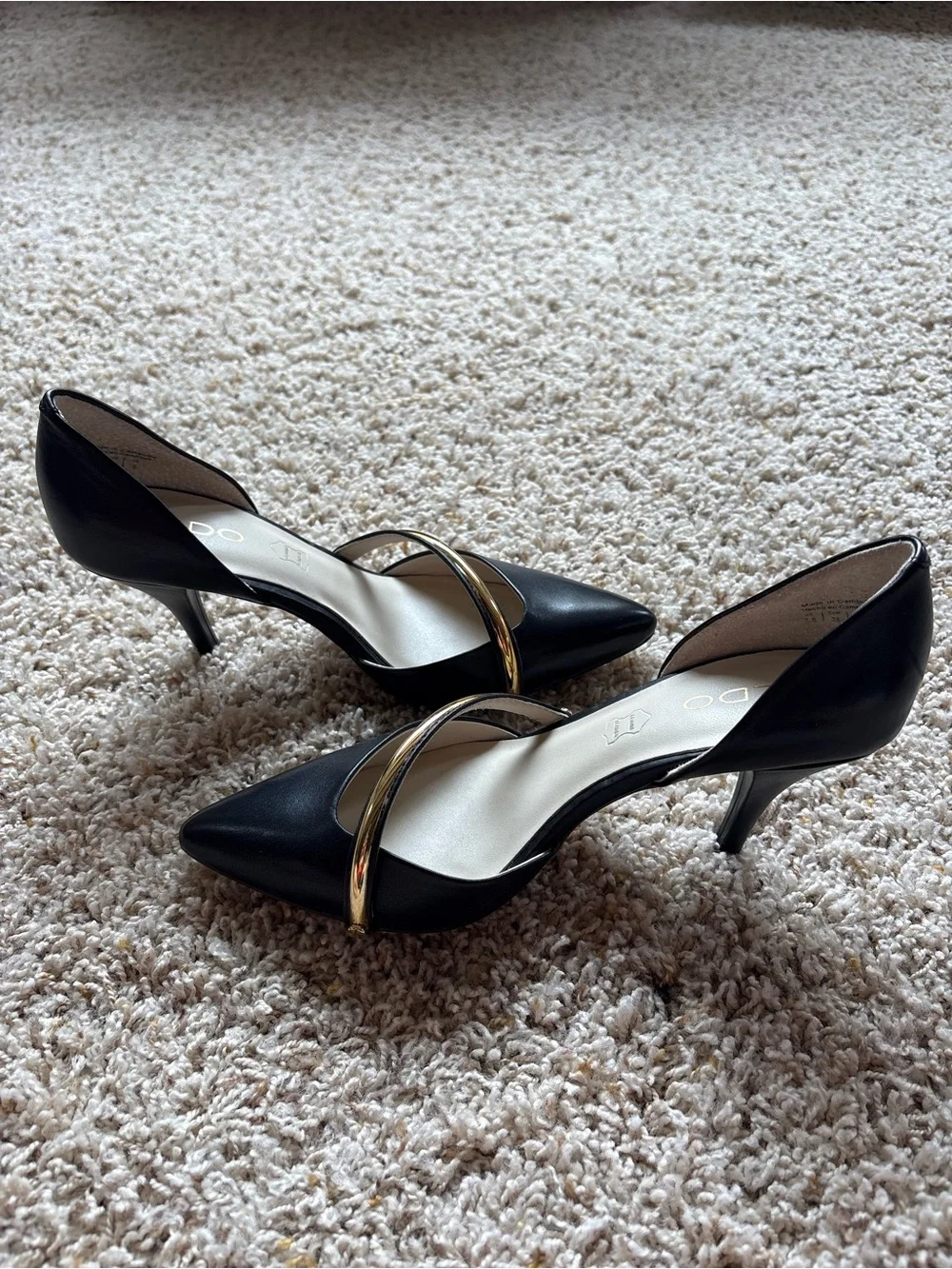 Aldo Hogsed-97 Black and Gold Heels Sz 7.5 EU 38